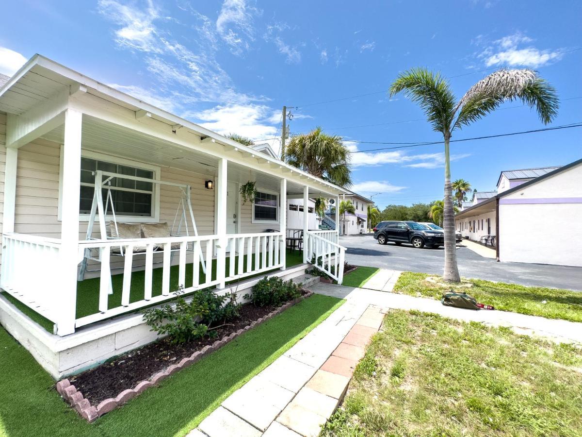 2B1B Stylish Little House W Shared Pool 511 Villa Clearwater Exteriör bild