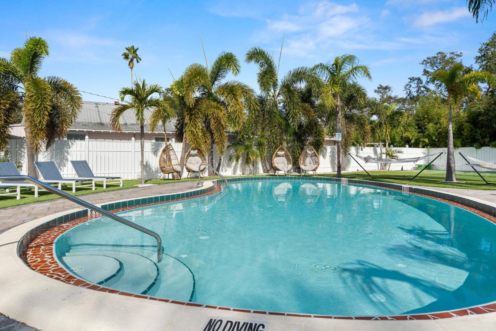 2B1B Stylish Little House W Shared Pool 511 Villa Clearwater Exteriör bild